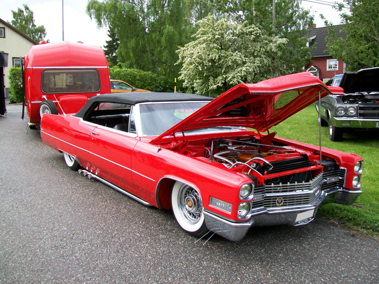 Röd Cadillac